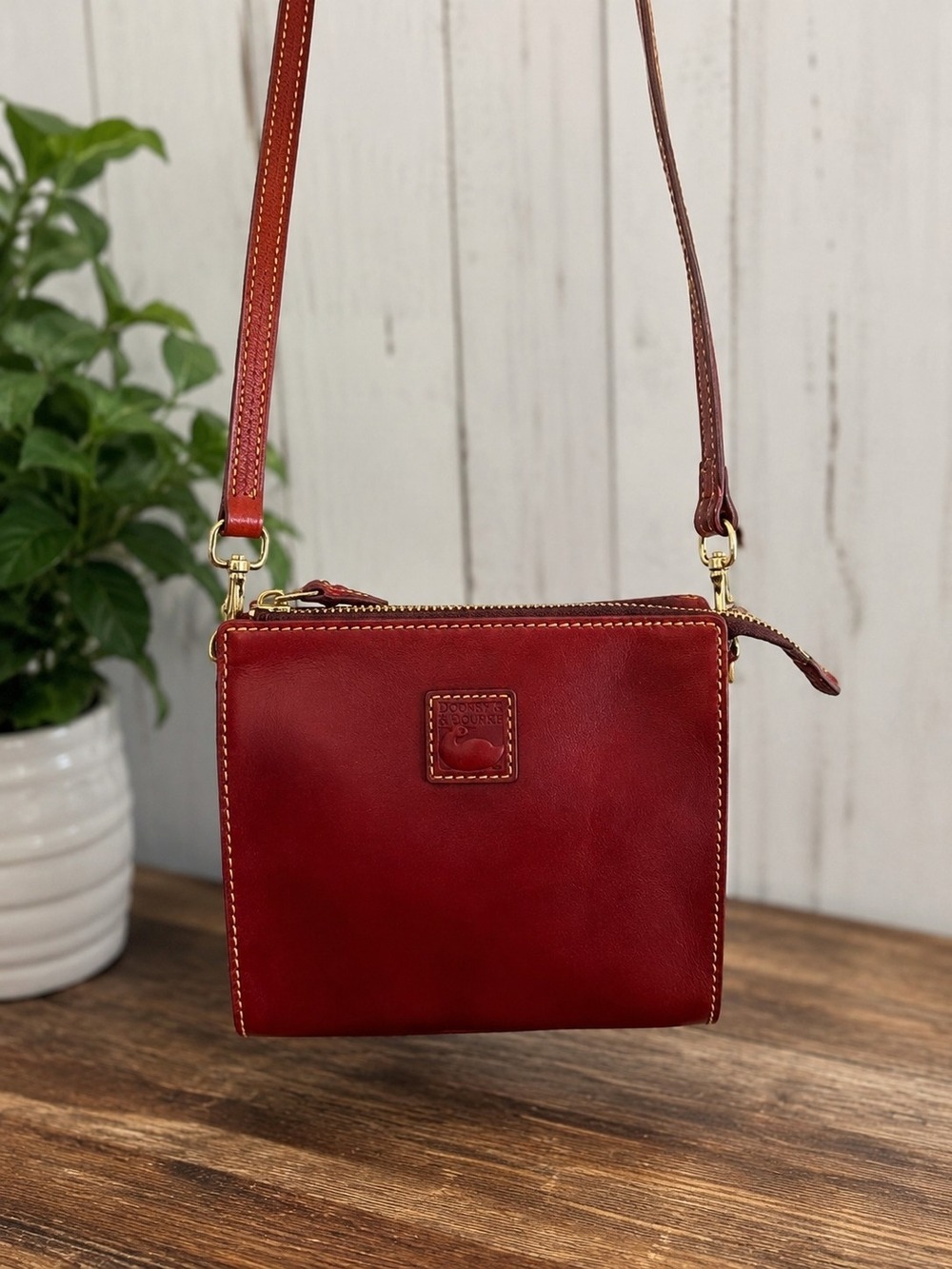 Dooney & Bourke Florentine North South Jamie Crossbody Bag – Red Leather - Picture 3 of 7